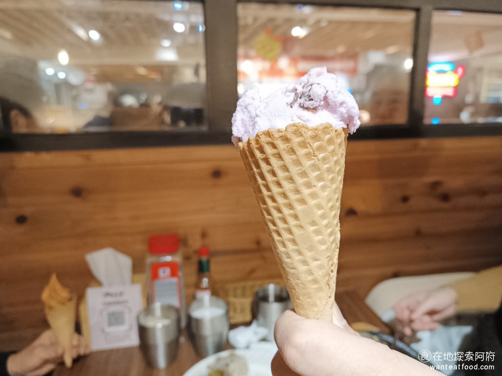 鬥牛士經典牛排 長安店 中山區美食 南京復興美食 羅宋湯 蔬菜湯 牛肉湯 霜降豬肉 杏仁茶 美式料理