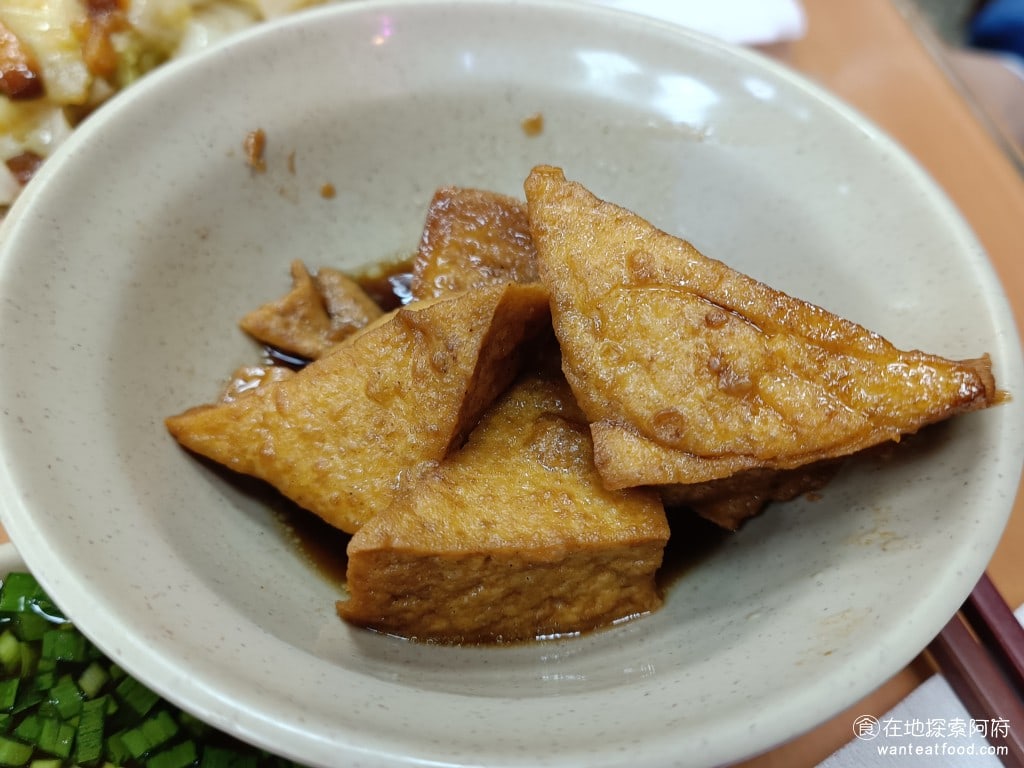 紅昌吉豬血湯 大同區美食 民權西路美食 台灣小吃 大腸 韭菜 炒米粉 豆皮 泡麵 乾麵 圓山美食 油豆腐 @在地老饕阿府