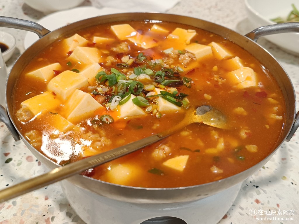 小籠包 小籠湯包 濟南鮮湯包 帝寶 藝人 小S 麻婆豆腐 @在地老饕阿府