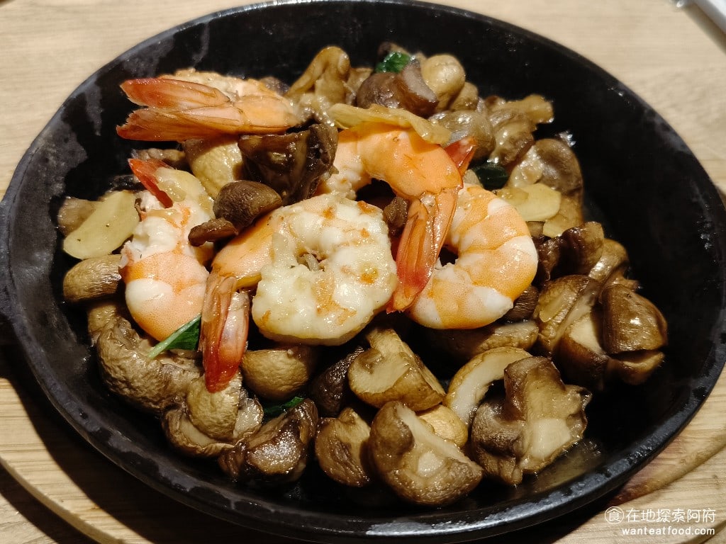 Triple Cafe Cafe菜單 Cafe價格 內湖區美食 內湖美食 大湖公園美食 可能是因為《Triple Cafe》積極轉型成為親子和寵物友善餐廳，所以每一道餐點的味道和以前相比，都調得比較清淡。 @在地老饕阿府