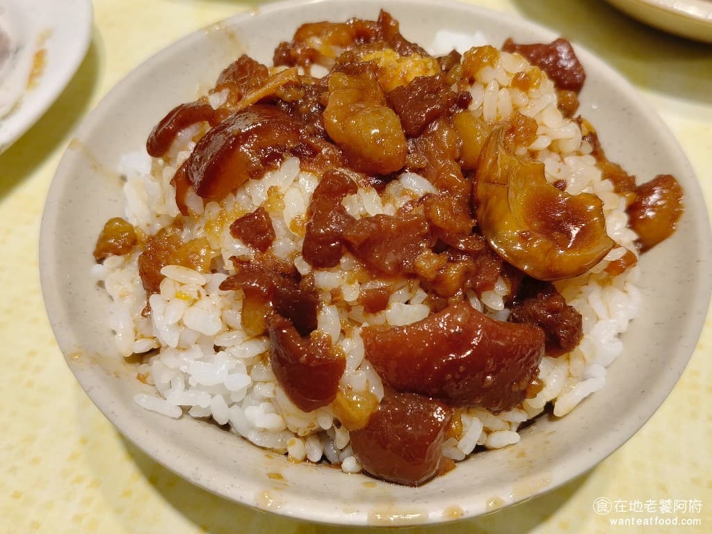 店小二魯肉飯 店小二魯肉飯菜單 店小二魯肉飯推薦 三重區美食 三重美食 菜寮美食 台灣小吃 魯肉飯