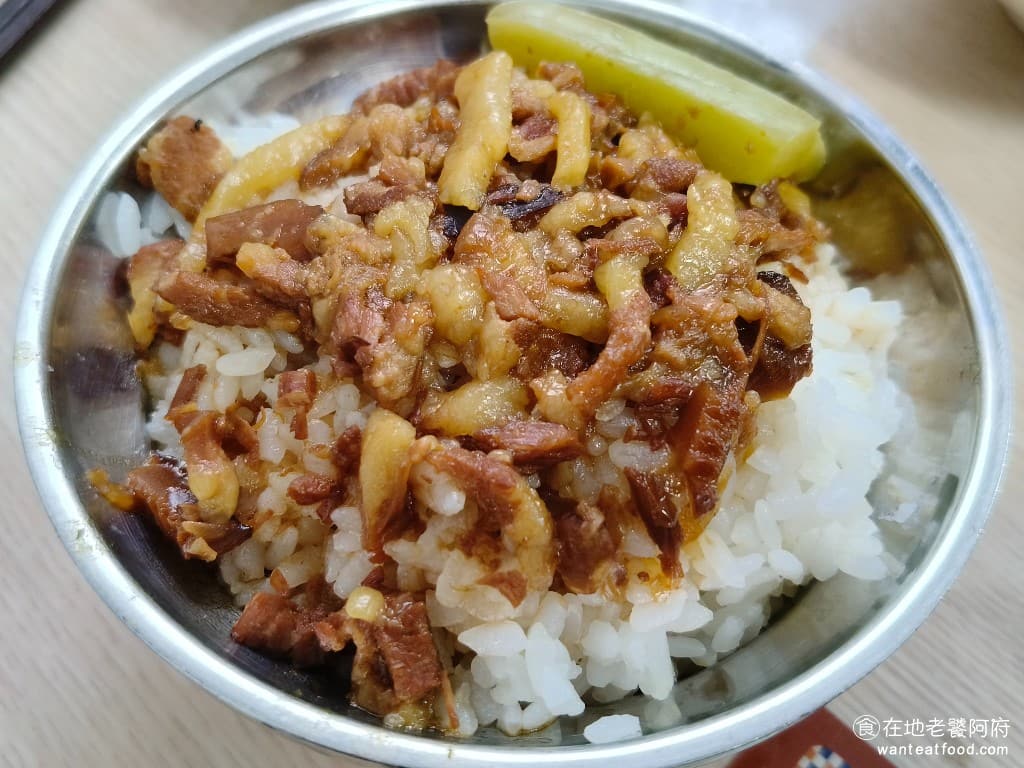 金峰魯肉飯 金峰魯肉飯菜單 金峰魯肉飯推薦 中正區美食 中正美食 中正紀念堂美食 台灣小吃 魯肉飯 肉羹