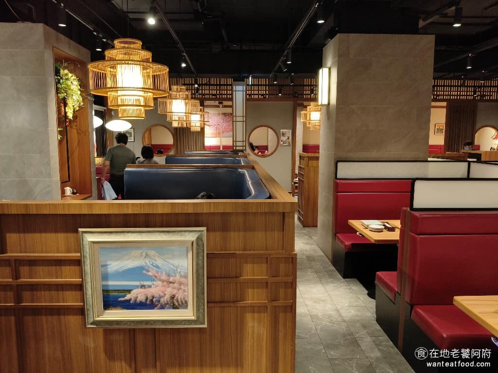 燒肉の名門赤虎信義安和店 燒肉の名門赤虎信義安和店菜單 燒肉の名門赤虎信義安和店推薦 店內的環境裝潢得非常高級,走的是日式和風路線,木質的桌椅,搭配暖色系的燈光,讓整個空間給人非常舒適、放鬆的感覺。 @在地老饕阿府