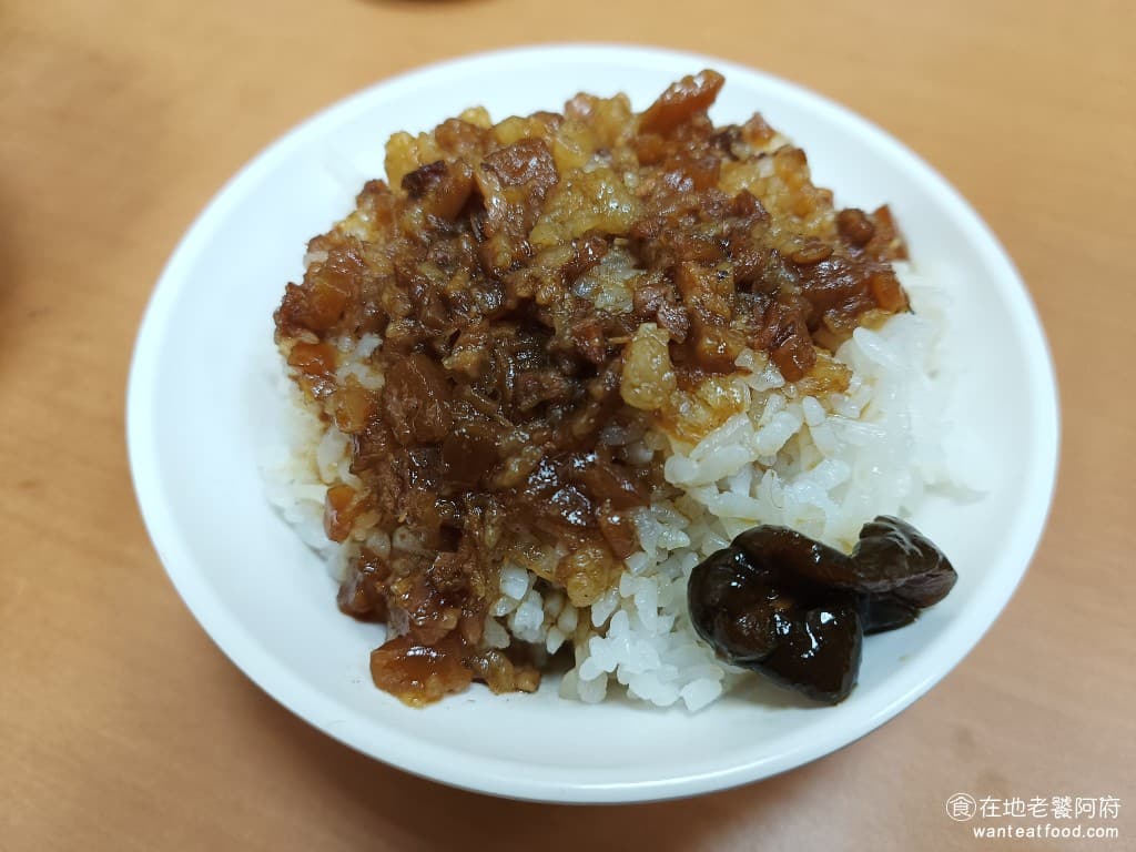黃記魯肉飯 黃記魯肉飯菜單 黃記魯肉飯價格 中山區美食 中山國小美食 晴光市場美食