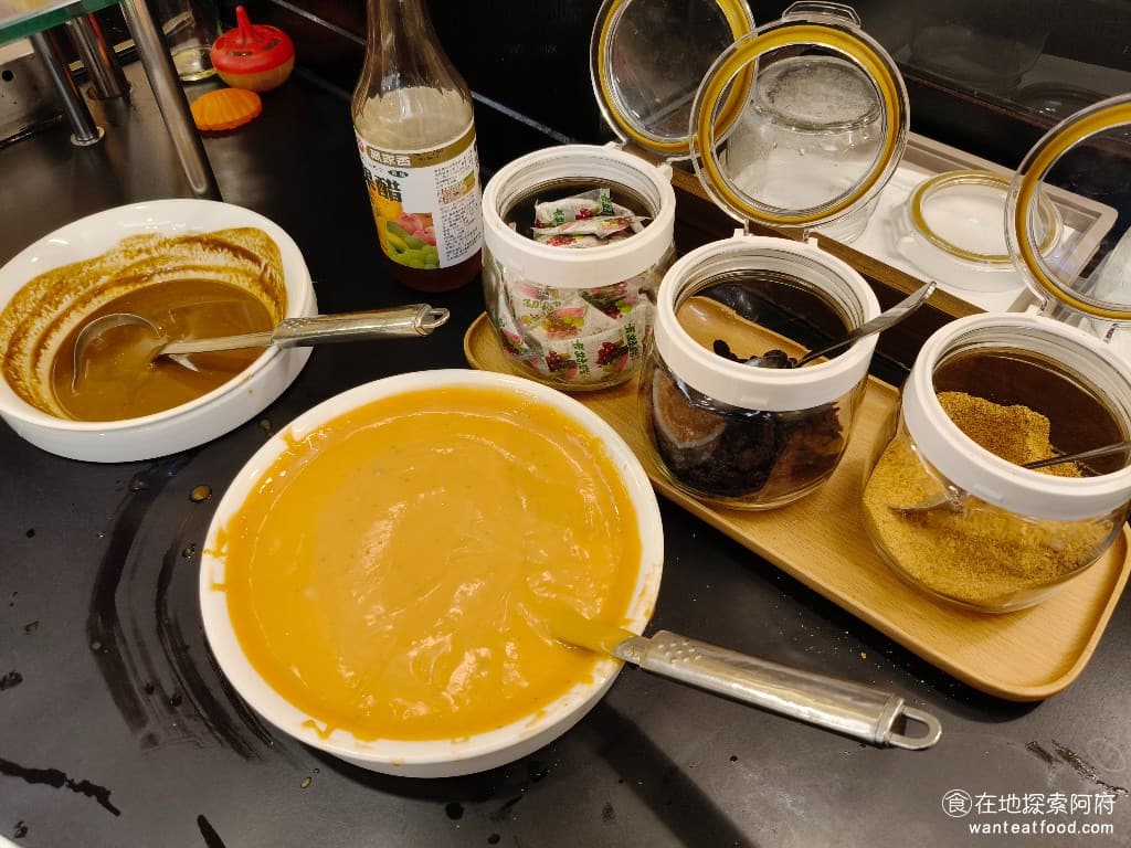 我家牛排-內湖港墘店 我家牛排-內湖港墘店菜單 我家牛排-內湖港墘店價格 內湖區美食 內湖美食 花生粉、蔓越莓、梅子粉,還有沙拉醬,水果有提供芭樂,又有提供梅子粉,真的超棒,我超愛的! @在地老饕阿府