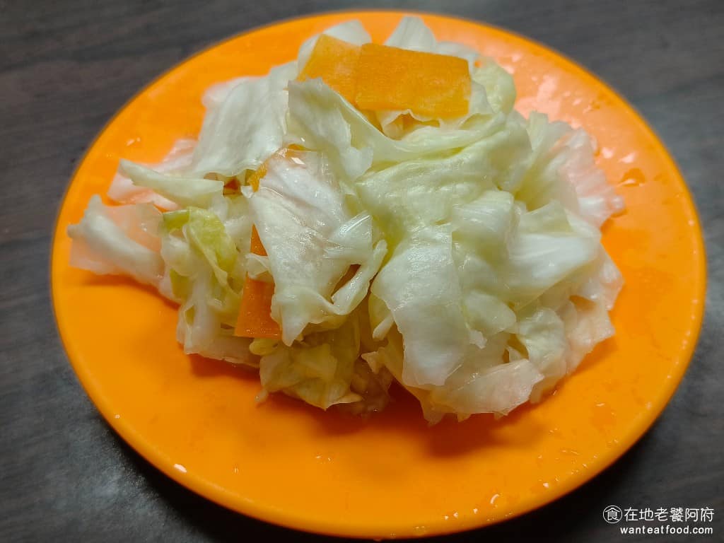 廖家牛肉麵 廖家牛肉麵菜單 廖家牛肉麵推薦 大安區美食 大安美食 古亭美食 台灣小吃 牛肉麵 泡菜 台式風味的泡菜,吃起來清脆爽口,不會太酸,搭配牛肉麵吃,非常開胃,一定要點一份! @在地老饕阿府