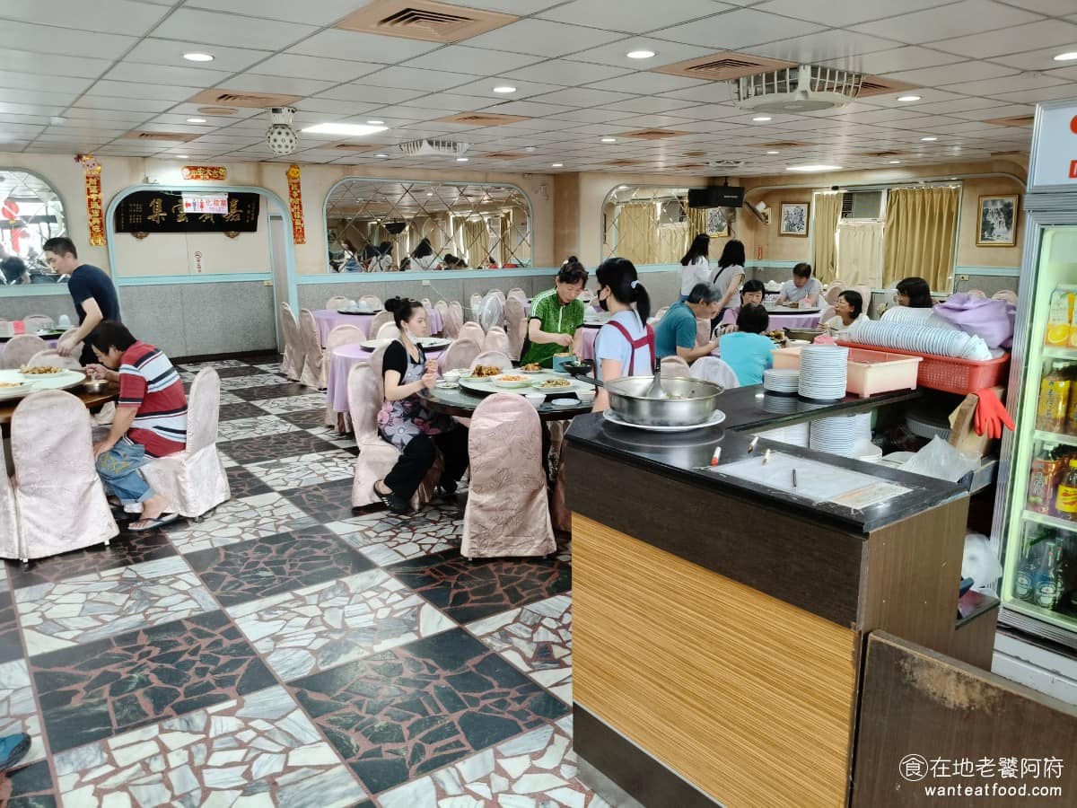 心蘭餐廳 心蘭餐廳菜單 心蘭餐廳推薦 龍潭區美食 龍潭美食 台式料理 活魚 餐廳接受攜帶毛小孩入內,但需放入推車或袋中,若有需求可事先告知,店家會安排包廂,算是貼心的小服務。 @在地老饕阿府