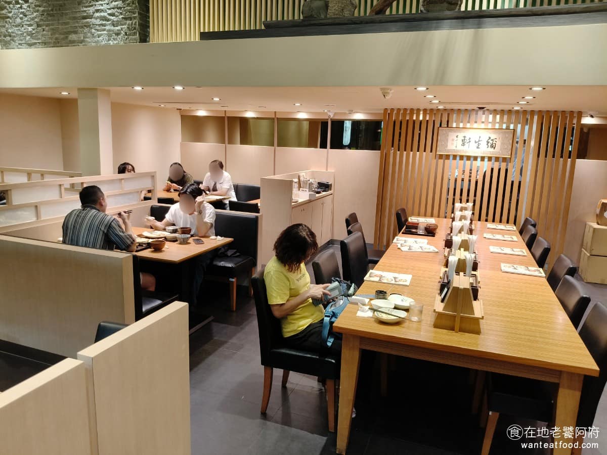 YAYOI彌生軒內湖瑞光店 YAYOI彌生軒內湖瑞光店菜單 YAYOI彌生軒內湖瑞光店推薦 以前每個桌上點餐，都會使用平板，但現在因為手機 QR Code 非常普及，各大分店就慢慢地，不再使用平板點餐，都用手機。 @在地老饕阿府